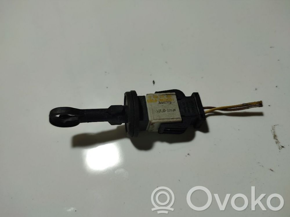 Audi A6 S6 C6 4F Sonde température extérieure