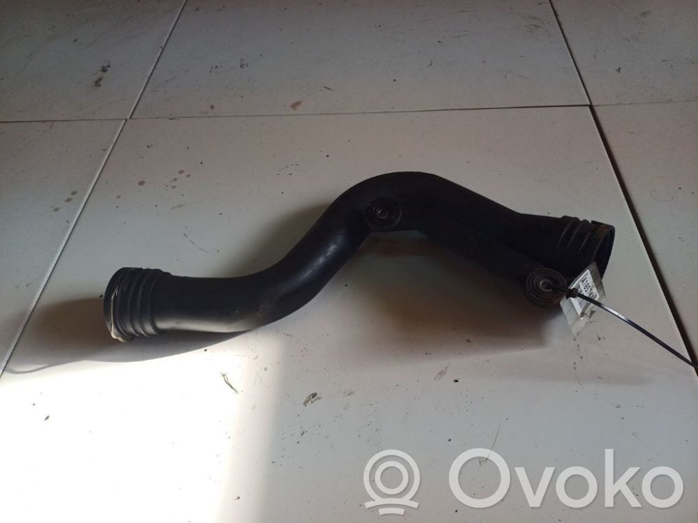 Volkswagen Jetta V Furtun/conductă intercooler 