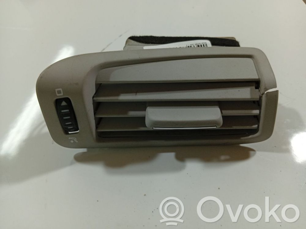 Rejilla de ventilación central del panel   1478361,1478361,W12018
