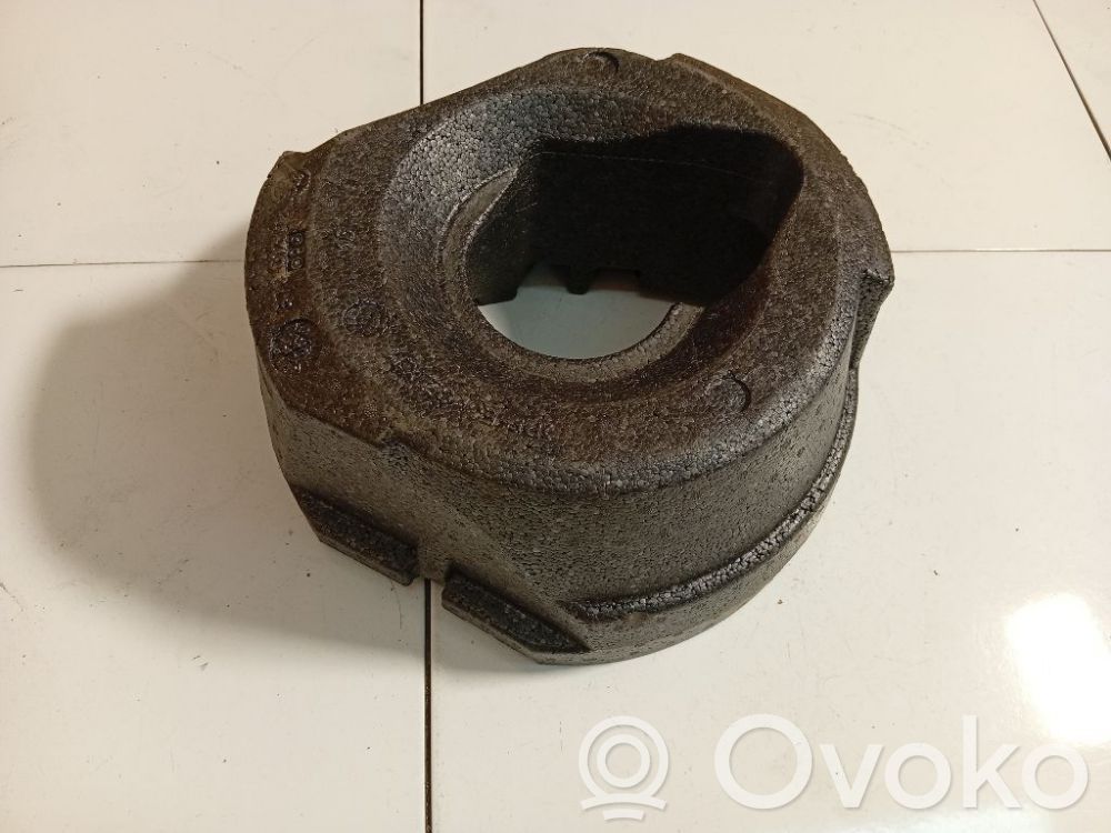 Skoda Superb B6 (3T) Rivestimento vano della ruota di scorta 