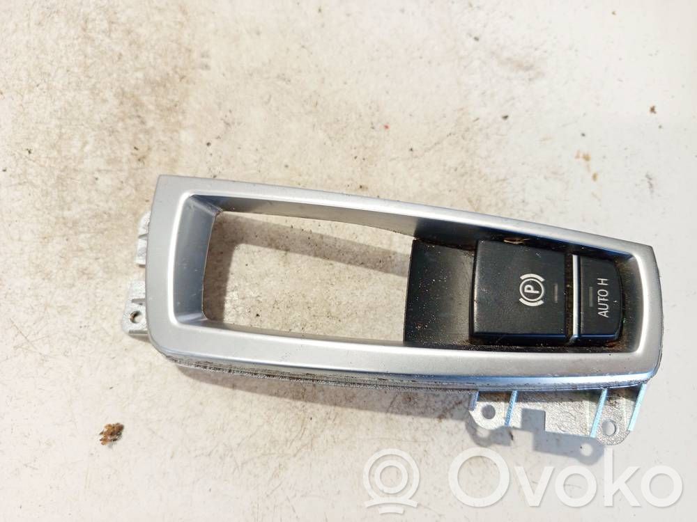 BMW X3 F25 Przycisk / Włącznik hamulca ręcznego 