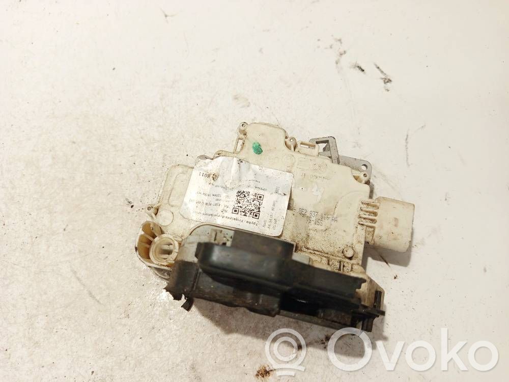 Audi A4 S4 B7 8E 8H Front door lock 