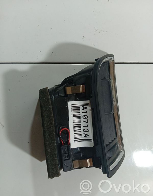 Skoda Superb B6 (3T) Griglia di ventilazione centrale cruscotto 