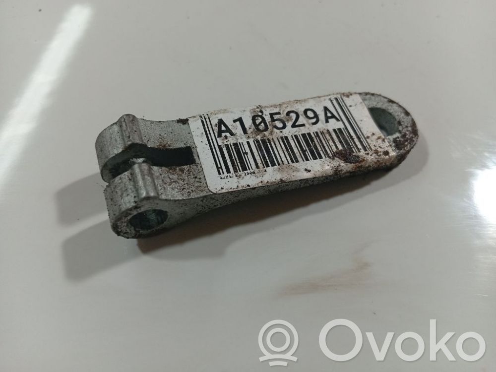 Bisagra superior puerta delantera   8Z0837428,8Z0837428,8Z0837428