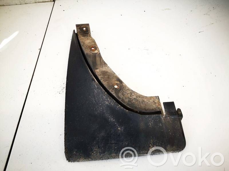 Skoda Roomster (5J) Chlapacze przednie 