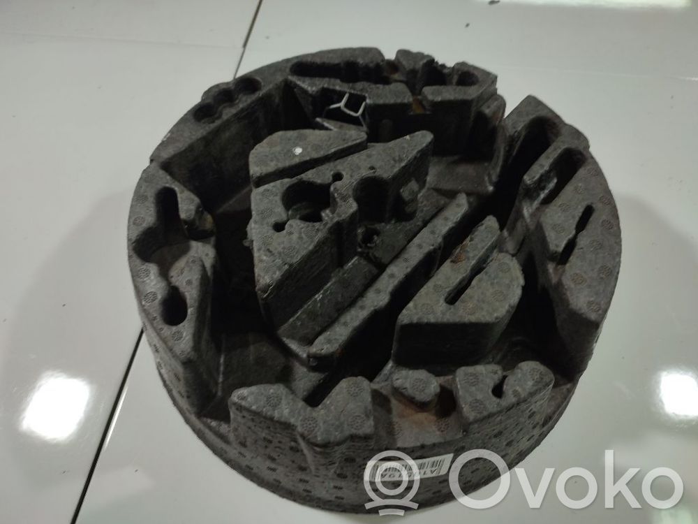 Opel Astra H Garniture de section de roue de secours
