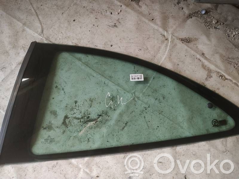 Vidrio lateral trasero   AS2,AS2