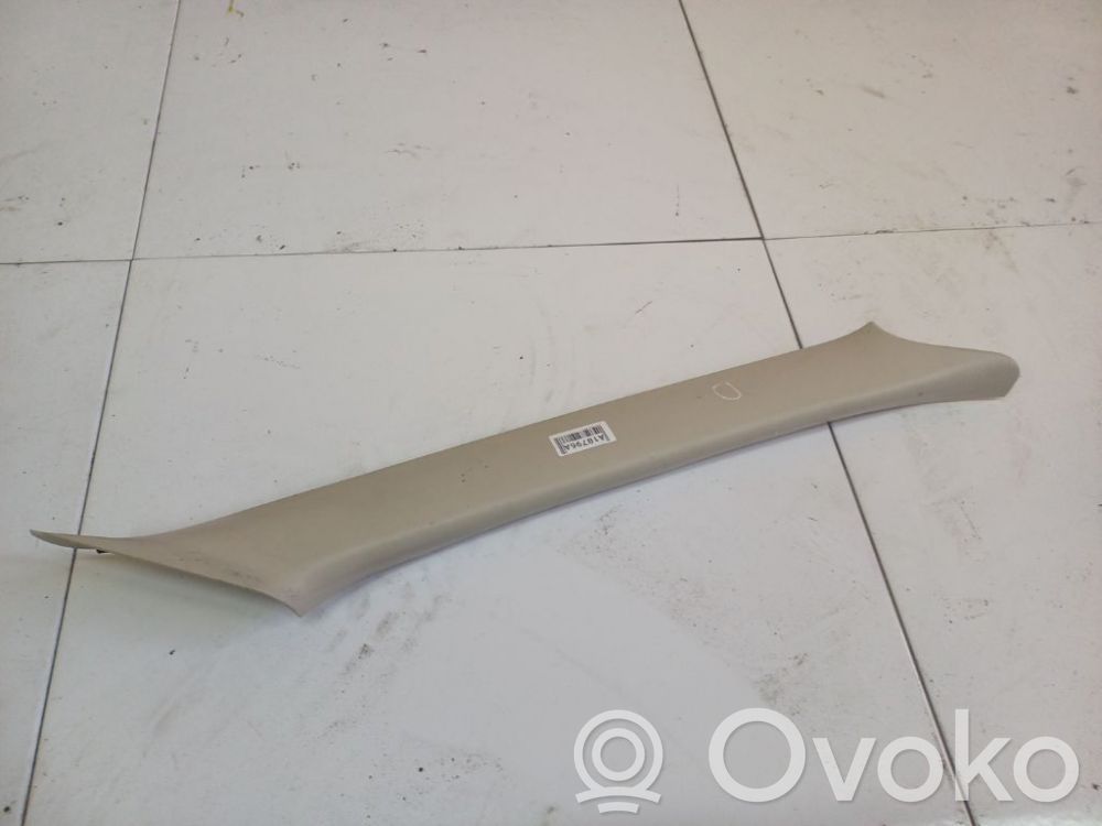 Subaru Legacy Rivestimento montante (C)