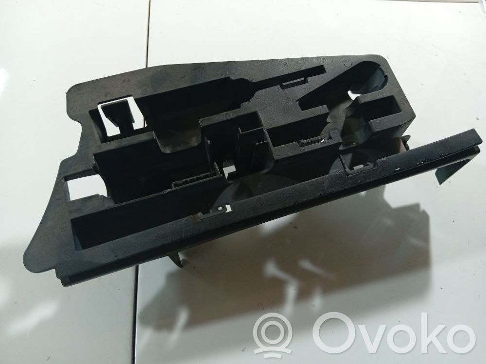 Audi A6 S6 C6 4F Rivestimento vano della ruota di scorta 