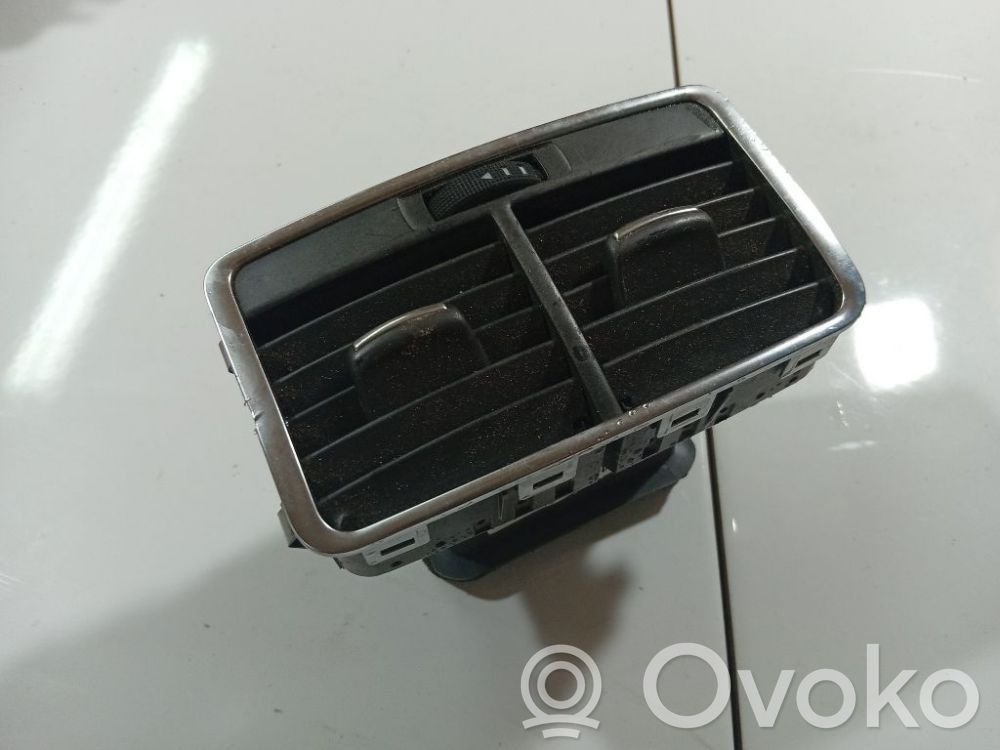 Grilă ventilație centrală   4F0819203B,4F0819203B,4F0819203B