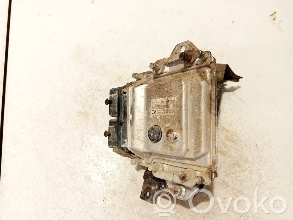 Nissan Pixo Unitate/modul de control motor 