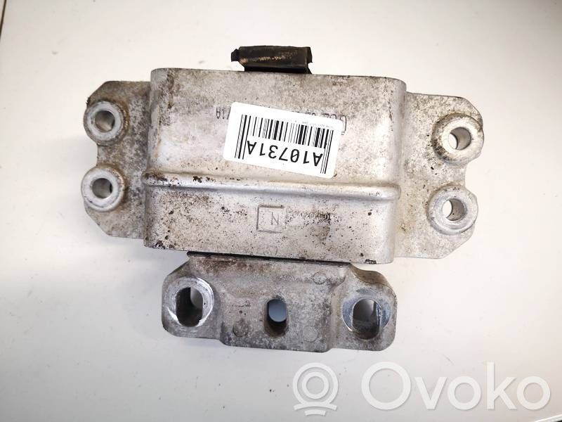 Volkswagen Golf V Supporto di montaggio del motore