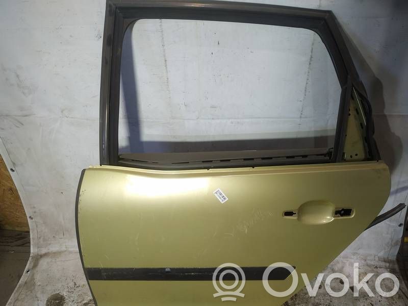 Citroen C4 I Picasso Portiera posteriore 