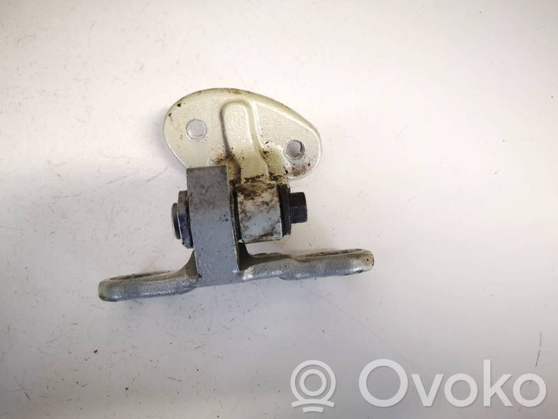 Volvo V50 Cerniera inferiore della portiera posteriore 