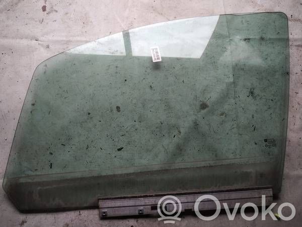 Opel Zafira B Vitre de fenêtre porte avant (4 portes)
