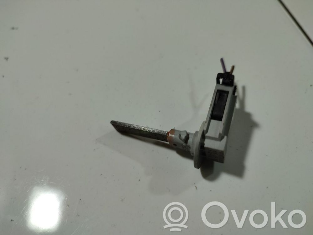 Sensor de temperatura interna   784303A,0109050636,3D0907543A,784303A,784303A