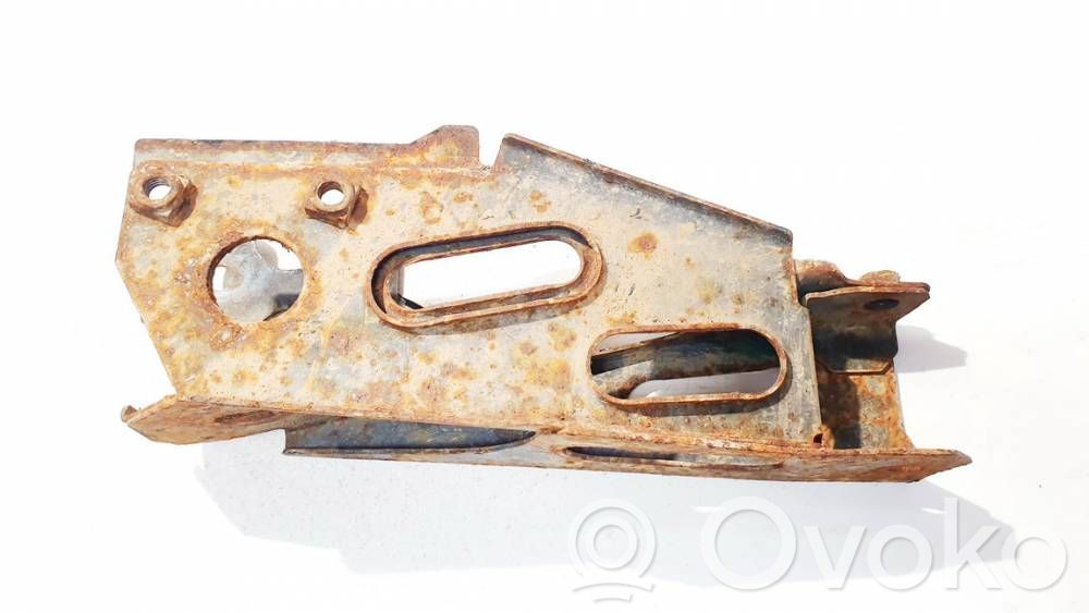 Renault Master II Querlenker Achsschenkel vorne 
