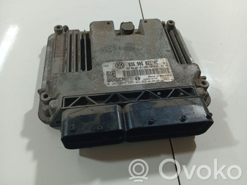 Unidad de control/módulo del motor   0281013685,0281013685,03G906021HC