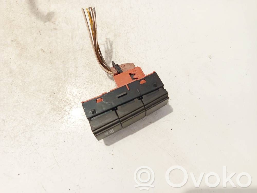 Citroen C4 Grand Picasso ESP (stability program) switch 
