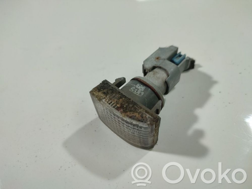 Chevrolet Aveo Indicatore di direzione del parafango anteriore 