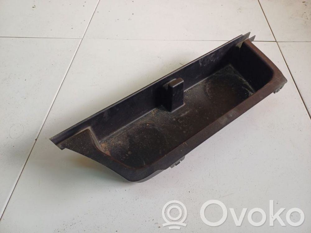 Saab 9-5 Otros repuestos del interior 
