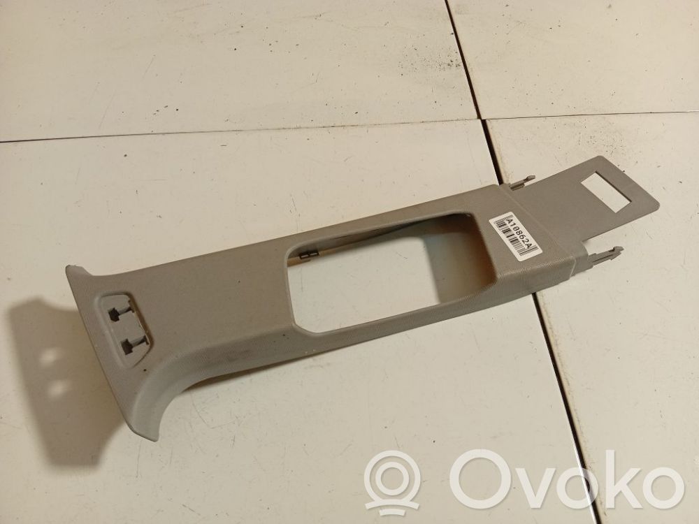Opel Astra H Otros repuestos del interior 