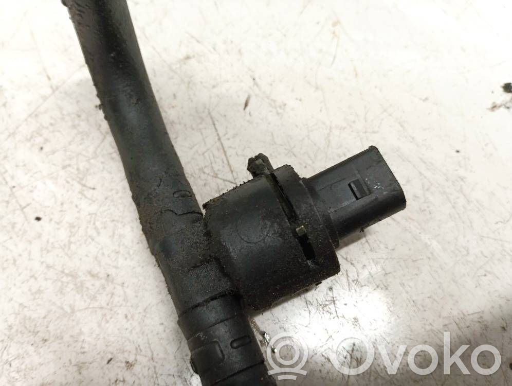 Senzor temperatură combustibil   038906081A,038906081A