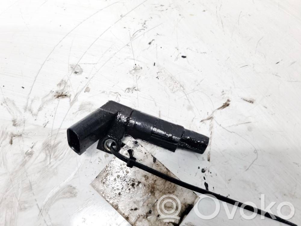 Volkswagen Polo IV 9N3 Crankshaft position sensor 