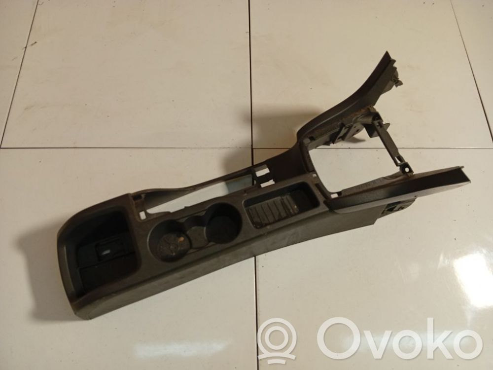 Ford Focus Center console 