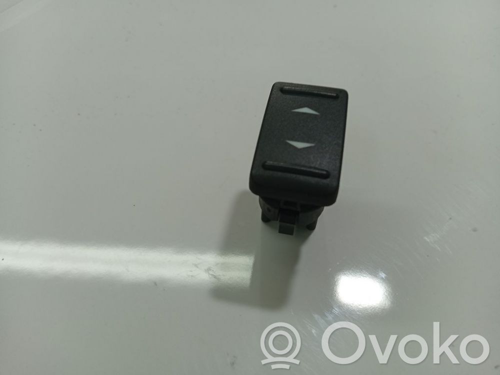 Ford Focus Ramă comutator geam ușă față 