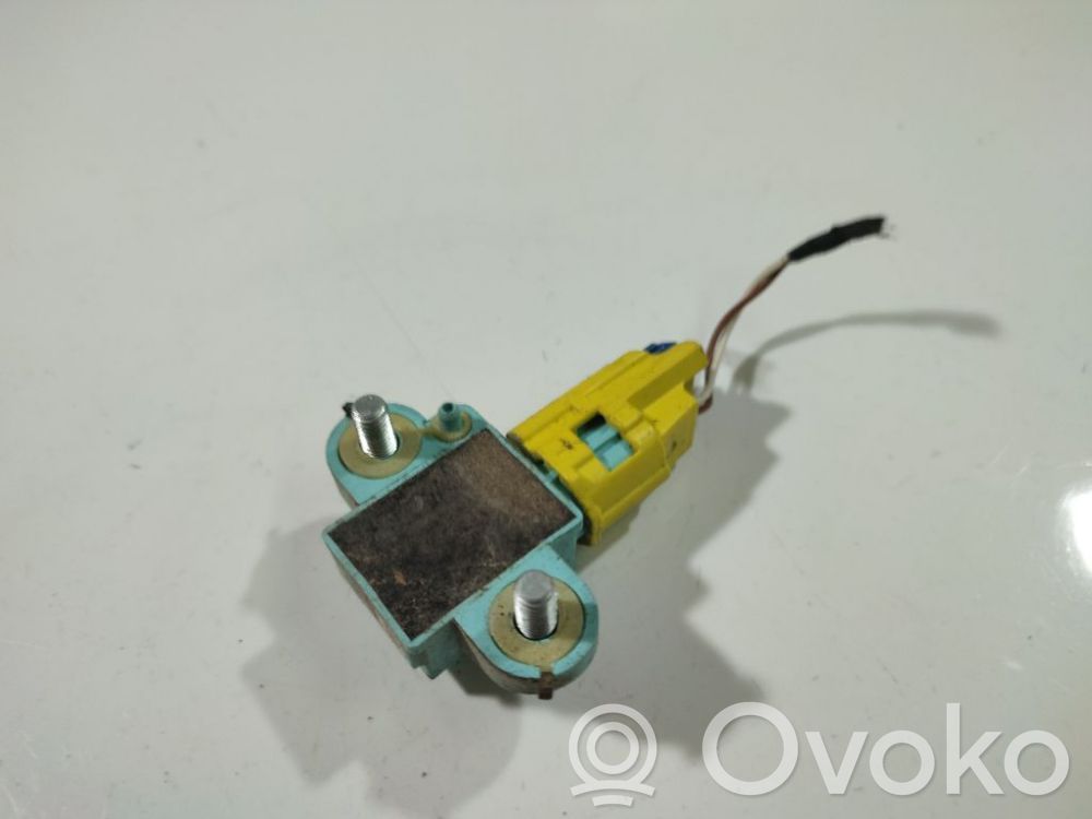 Audi A6 S6 C6 4F Senzor impact/declanșare airbag 