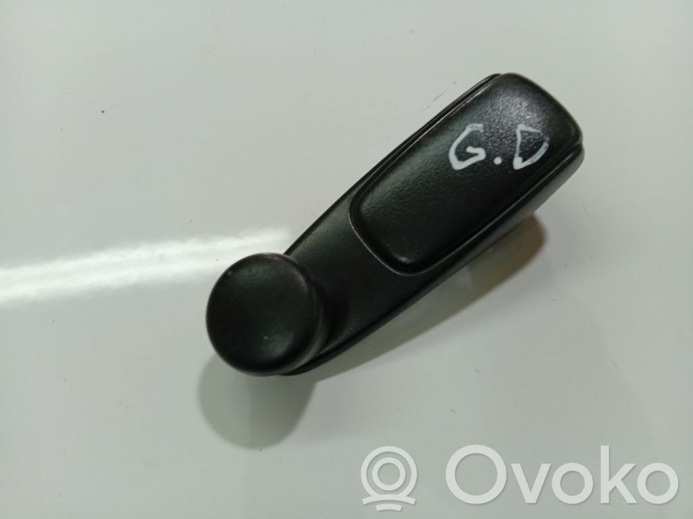 Peugeot 407 Front door window winding handle 