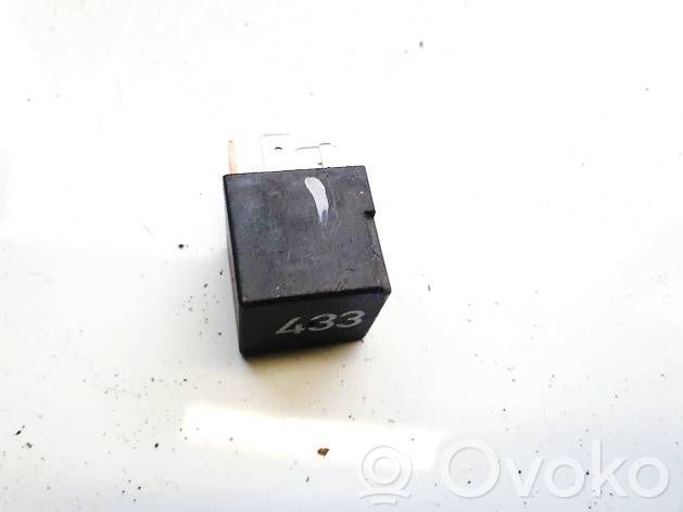 Audi A3 S3 8P Altri relè 