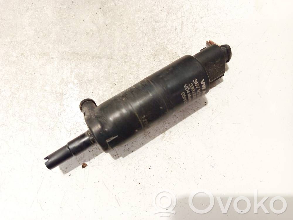 Volkswagen Touran I Pompe de lave-glace de pare-brise