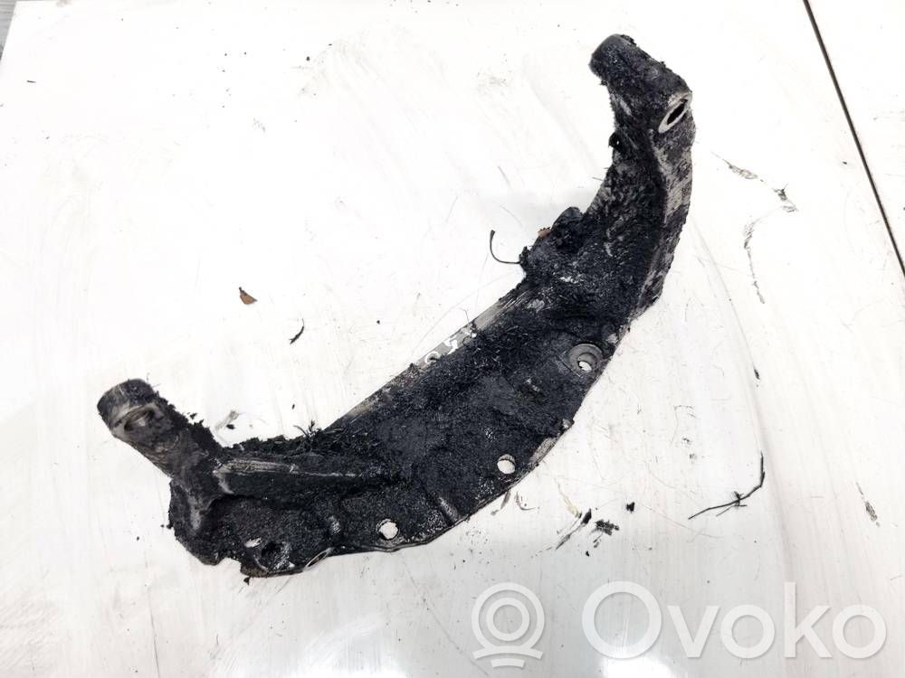 Engine mounting bracket   050199307,050199307
