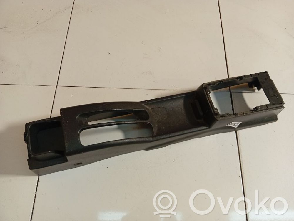 Nissan Note (E11) Consola central 