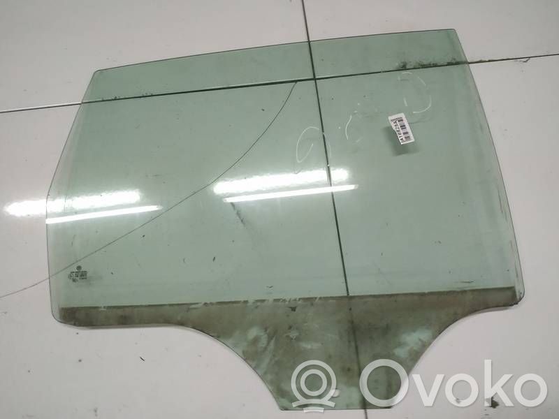Volkswagen Polo IV 9N3 Vitre de fenêtre porte arrière