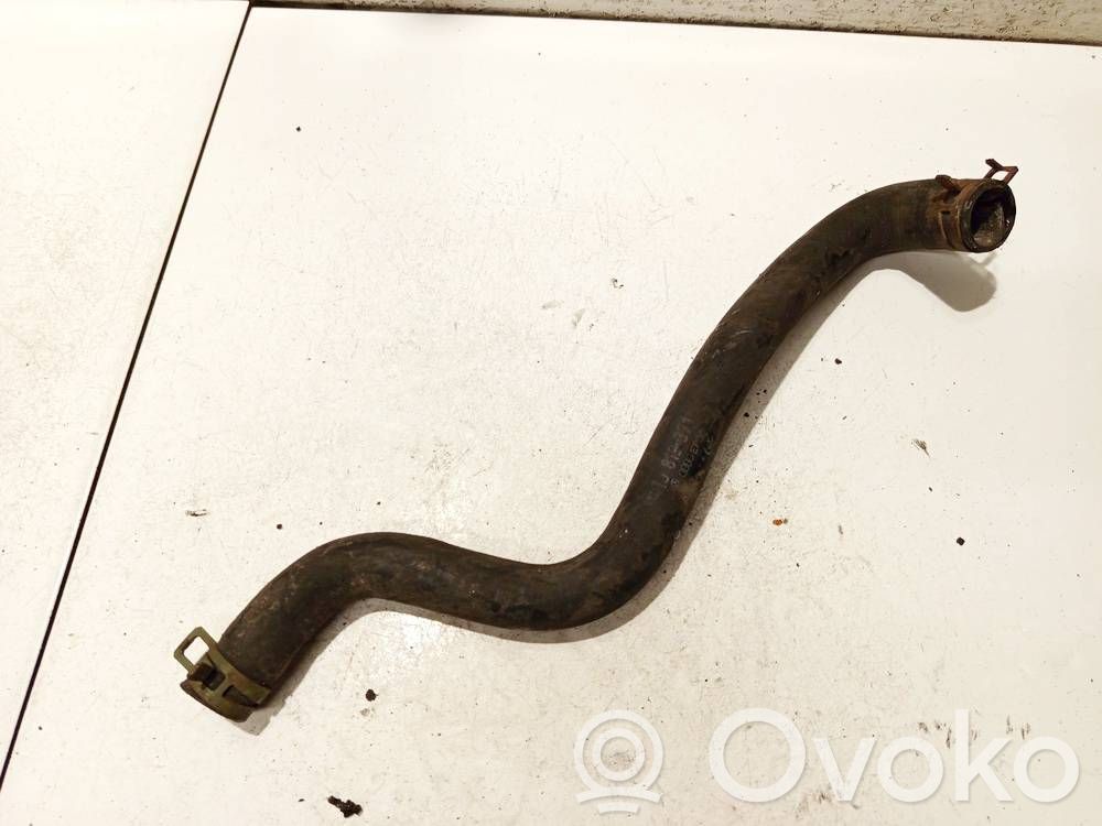 Volkswagen PASSAT B4 Conductă/furtun lichid de răcire motor