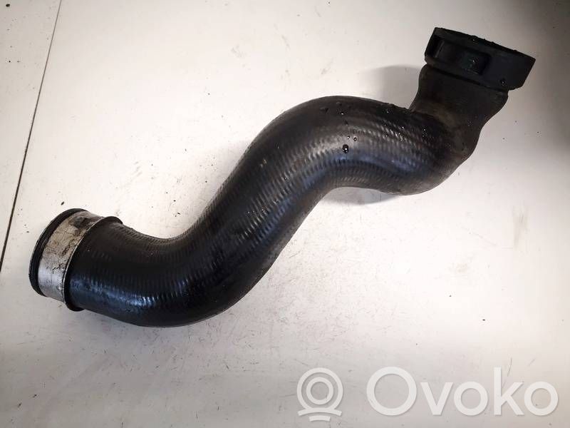 Audi A4 S4 B6 8E 8H Furtun/conductă intercooler 
