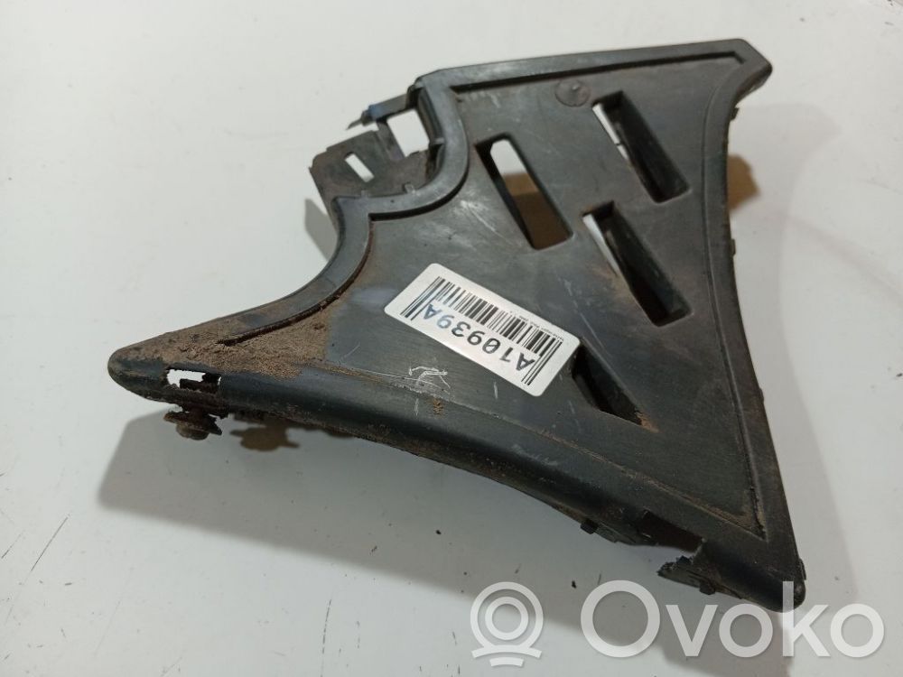 Volkswagen Polo IV 9N3 Uchwyt / Mocowanie zderzaka tylnego 