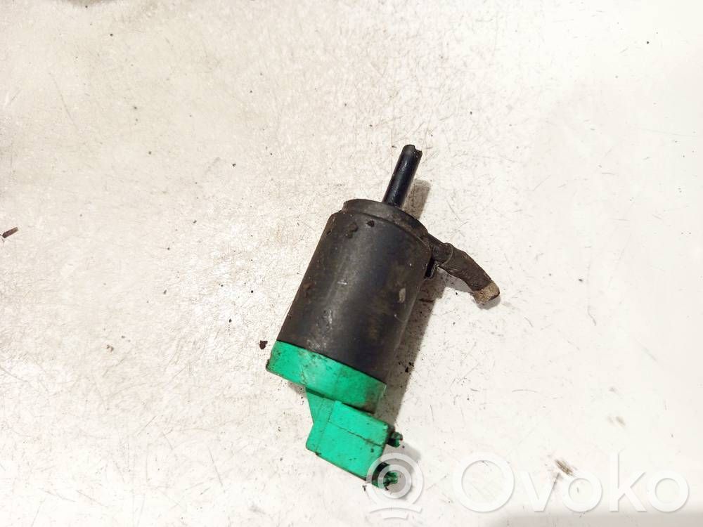 Nissan Micra Pompa spryskiwacza szyby przedniej / czołowej 