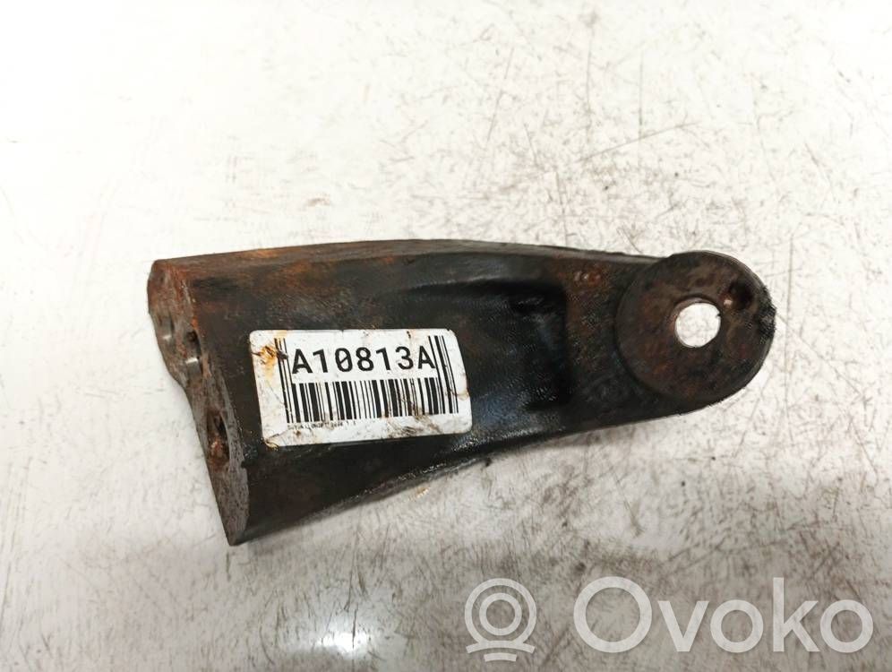 Suzuki Swift I Moottorin kiinnikekorvake (käytetyt) 