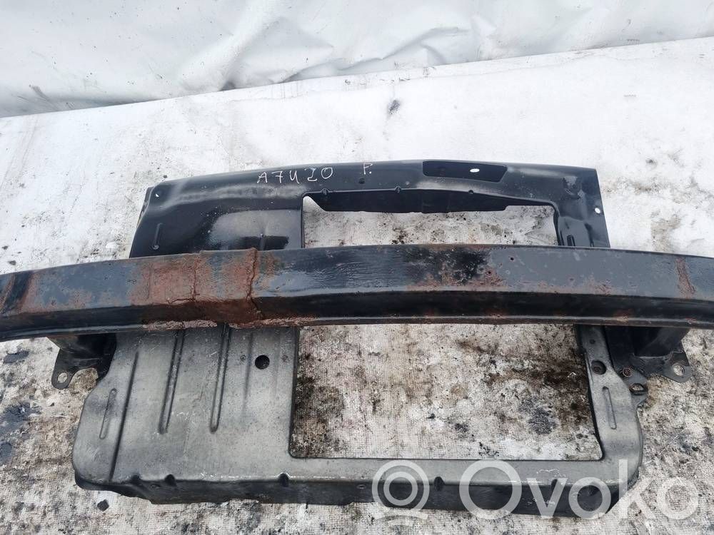Volkswagen Fox Radiatorių panelė 