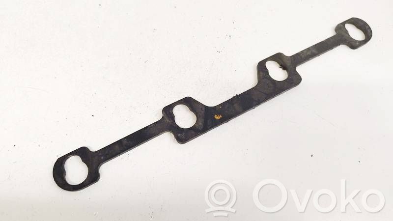 Abrazadera del inyector de combustible   MGC100060,MGC100060