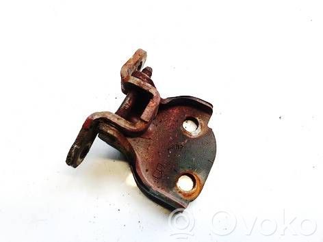 Charnière supérieure de porte avant