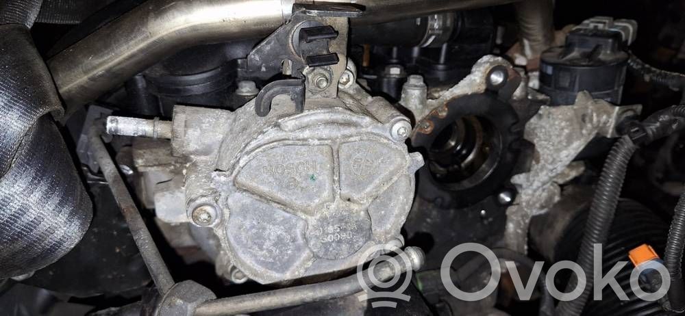 Volvo V50 Pompă vacuum 