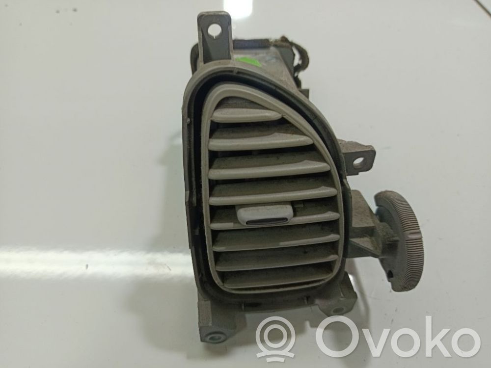 Nissan Almera Tino Dash center air vent grill 
