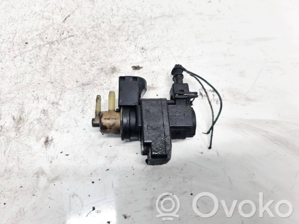 Renault Laguna II Solenoid supapă turbosuflantă 