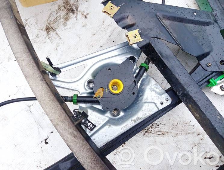 Audi A4 S4 B5 8D Alzacristalli del portellone scorrevole con motorino 