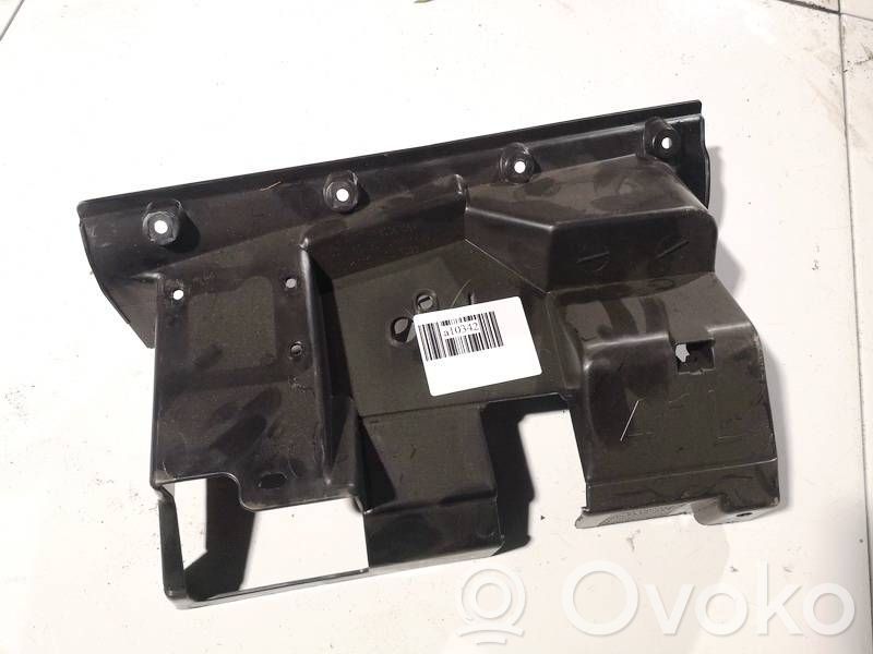 Mitsubishi Lancer X Otros elementos de revestimiento del maletero/compartimento de carga 